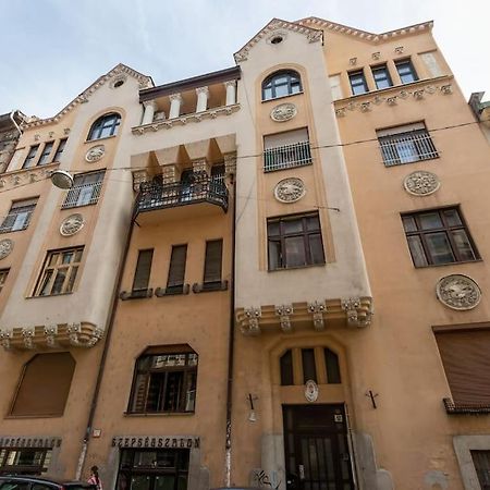 Art Nouveau Apartment Budapeste Exterior foto
