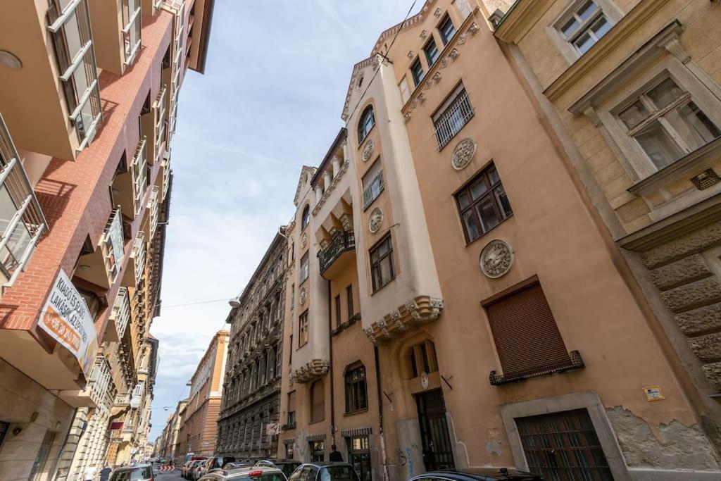 Art Nouveau Apartment Budapeste Exterior foto